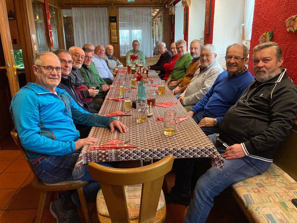 Lange Tafel andere Seiten