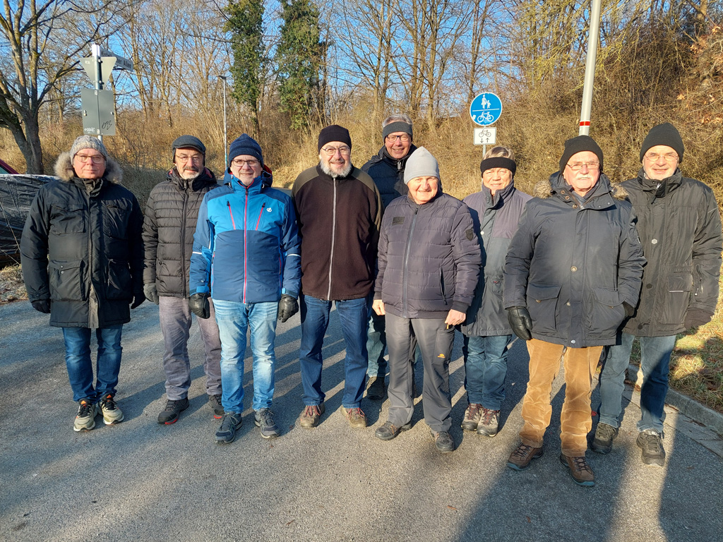 abmarsch bei Sonnenscheinmien